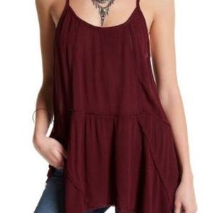 Melrose & Market Sharkbite Camisole - Size M